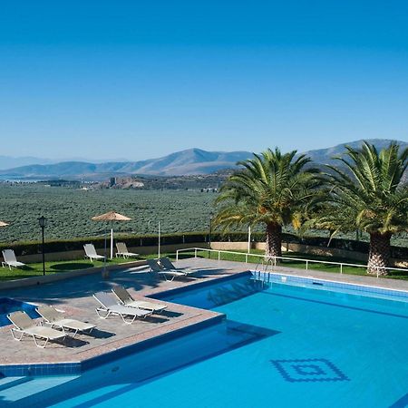 דלפי Chrissa Camping Rooms & Bungalows מראה חיצוני תמונה