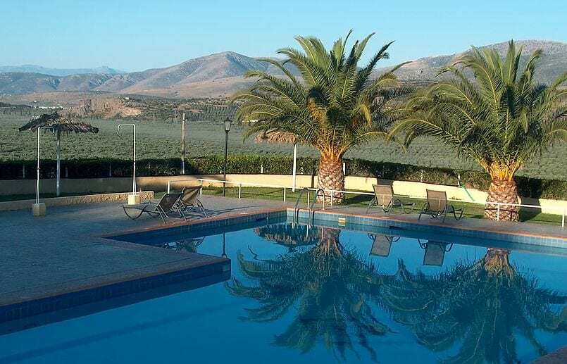 דלפי Chrissa Camping Rooms & Bungalows מראה חיצוני תמונה